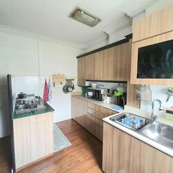 Blk 402 Jurong West Street 42 (Jurong West), HDB 4 Rooms #561723391